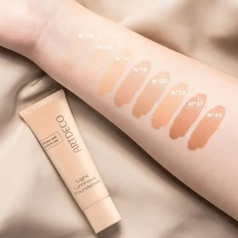 Artdeco Light Luminous Foundation - Neutral 06 Light Beige